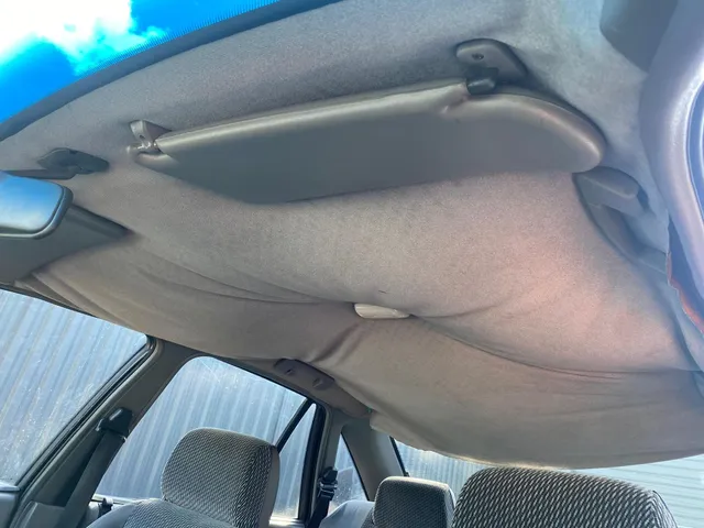 Prevent Sagging: How to Protect Your Roof Lining from the Sun